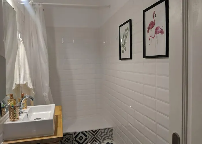 Charming One Bedroom Flat