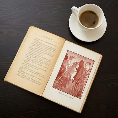 Charming One Bedroom Flat アパート