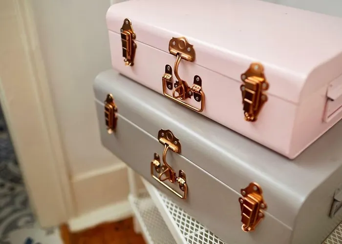 דירה Charming One Bedroom Flat *